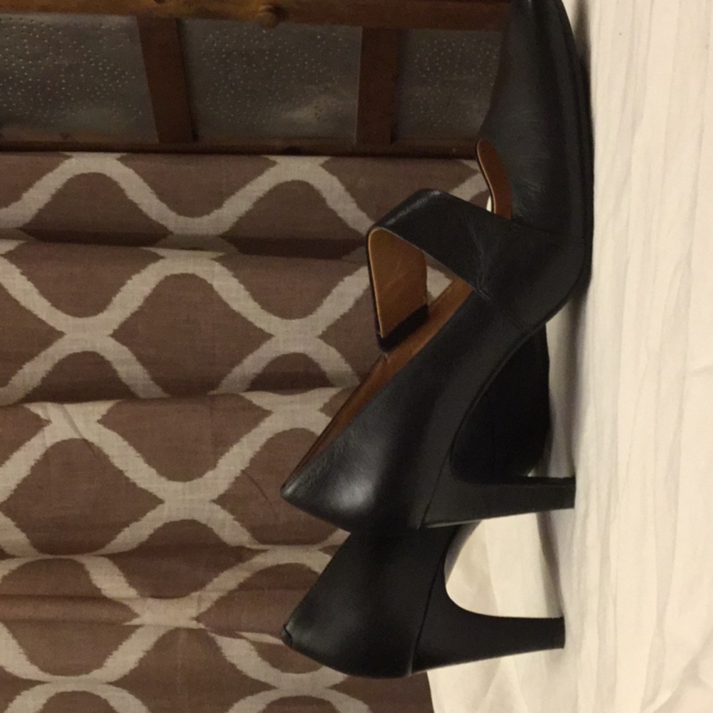 Ecco black leather heels - Picture 4 of 6